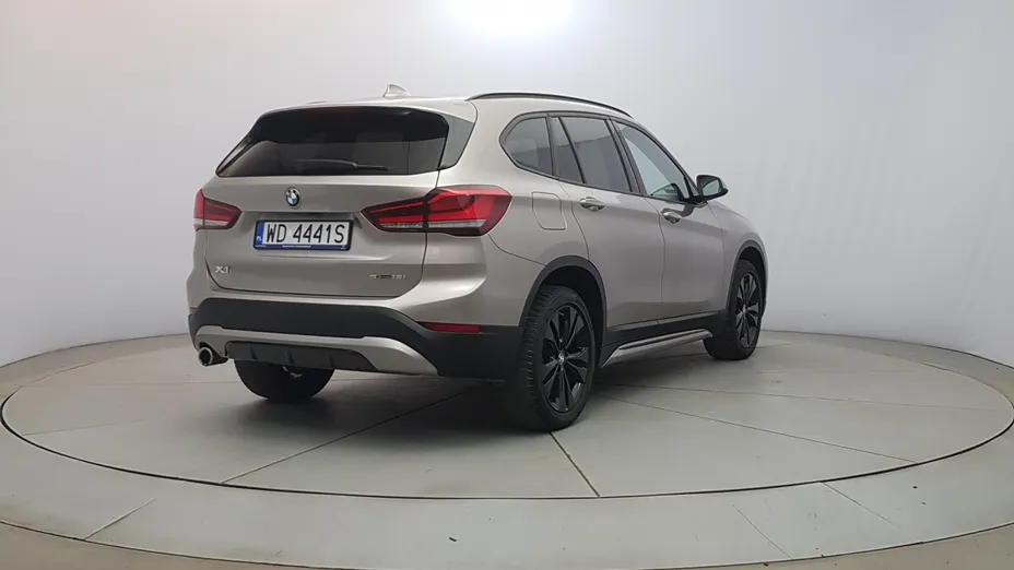 BMW X1 X1 sDrive18i Sport Line aut