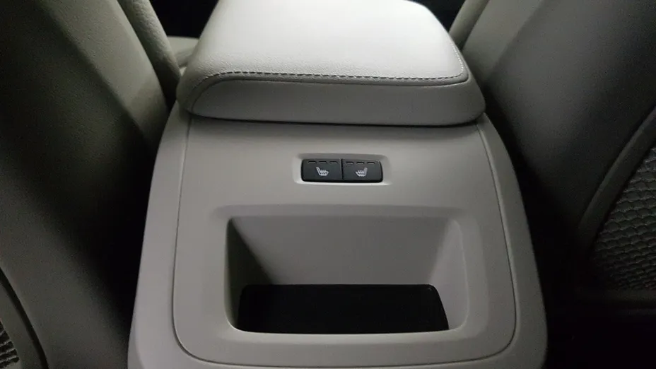 VOLVO XC60 XC60 B4 B Plus Bright aut