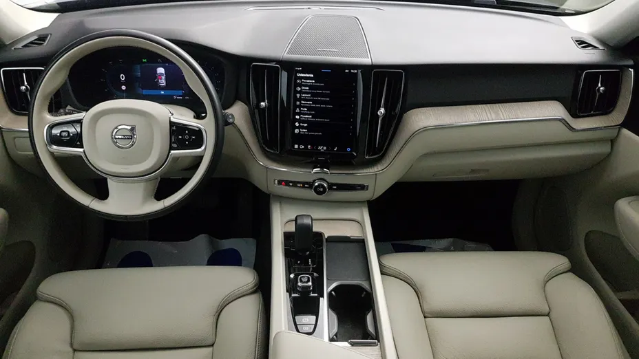 VOLVO XC60 XC60 B4 B Plus Bright aut