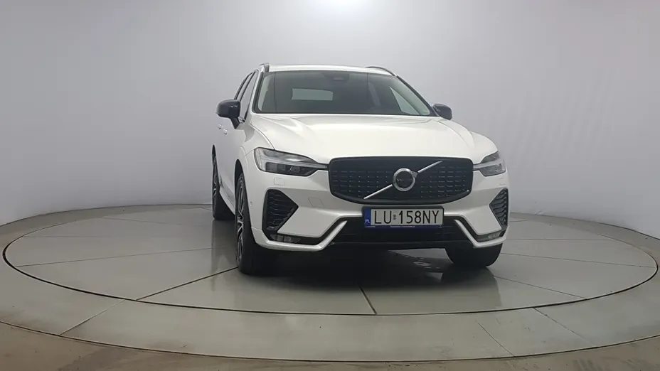 VOLVO XC60 XC60 B5 D AWD Plus Dark aut