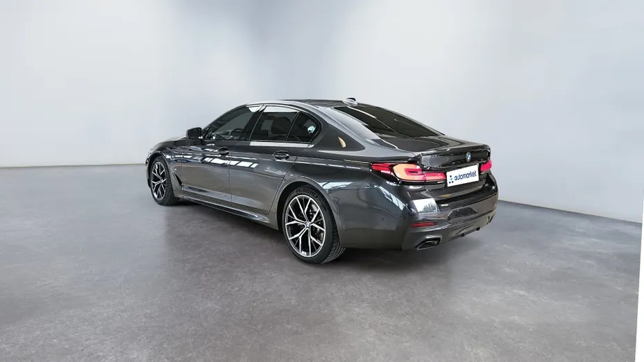 BMW Seria 5 520d xDrive mHEV M Sport sport-aut