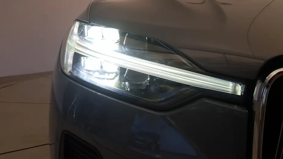 VOLVO XC60 XC60 B4 D AWD Plus Bright aut