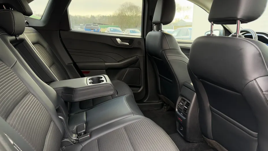 FORD Kuga Kuga 2.5 FHEV FWD Titanium