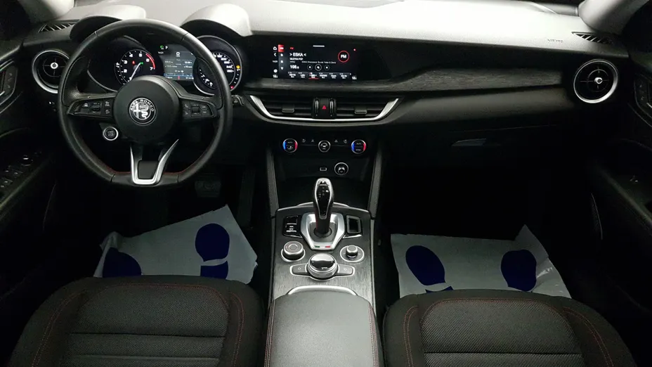 ALFA ROMEO Stelvio Stelvio 2.0 Turbo Business Q4 aut