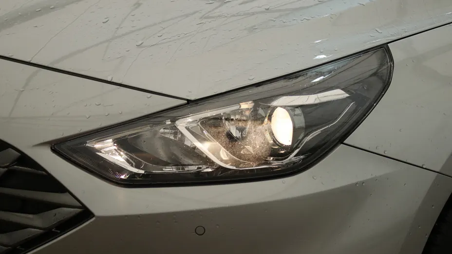 HYUNDAI i30 i30 1.5 DPI Smart
