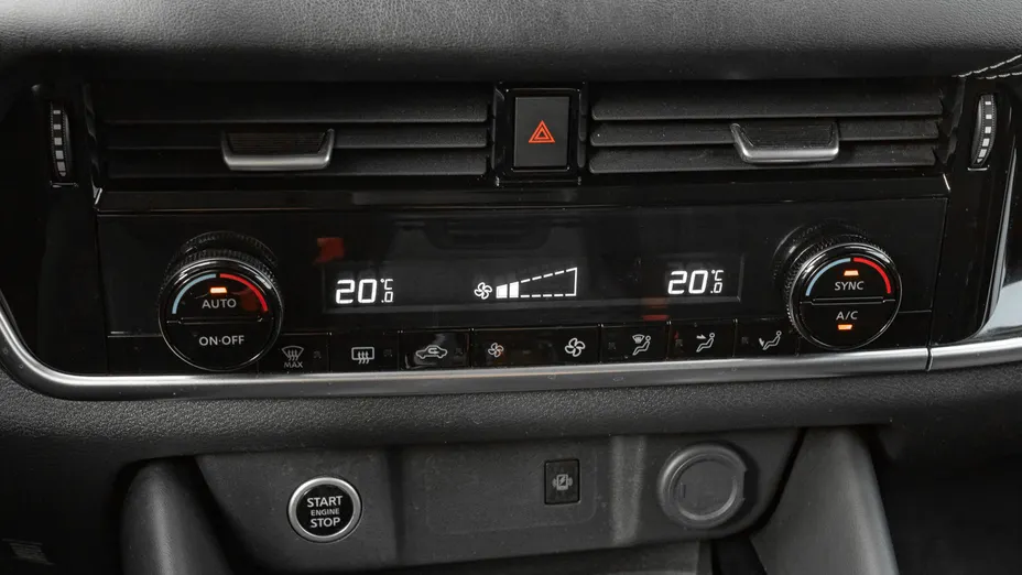 NISSAN Qashqai Qashqai 1.3 DIG-T mHEV N-Connecta Xtronic