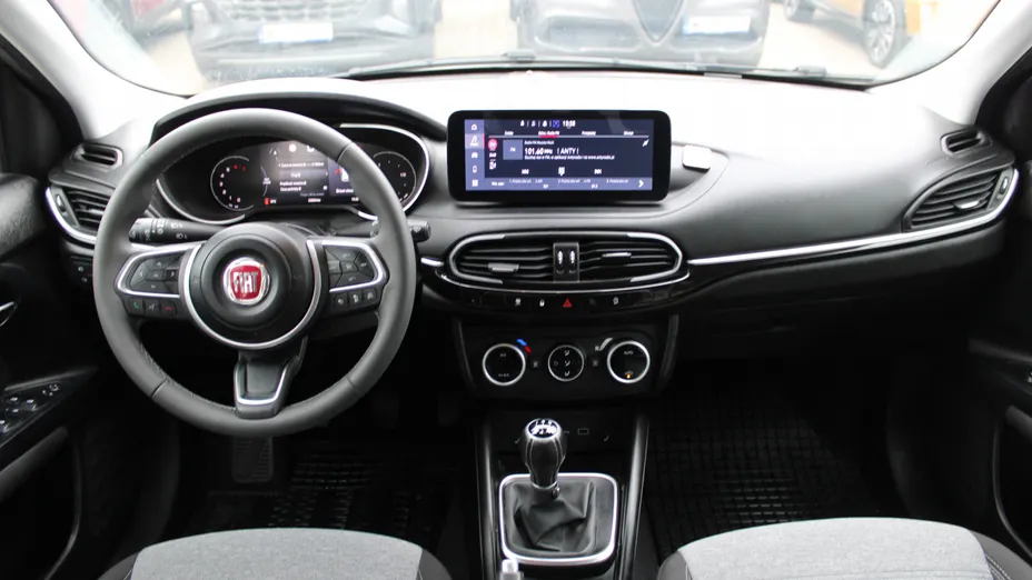 FIAT Tipo Tipo 1.0 T3 Cross