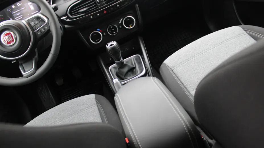 FIAT Tipo Tipo 1.0 T3 Cross