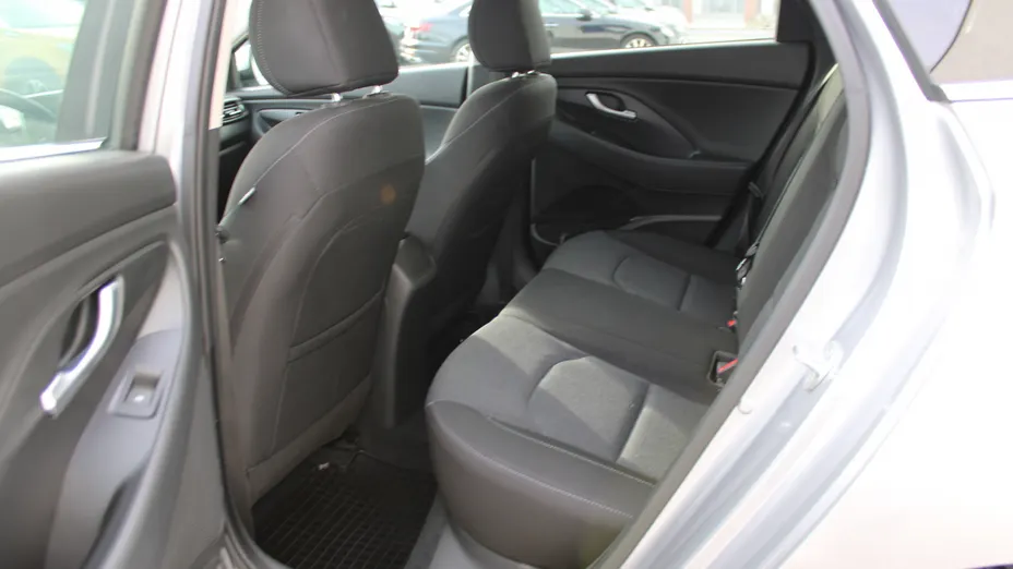 HYUNDAI i30 i30 1.5 DPI Smart