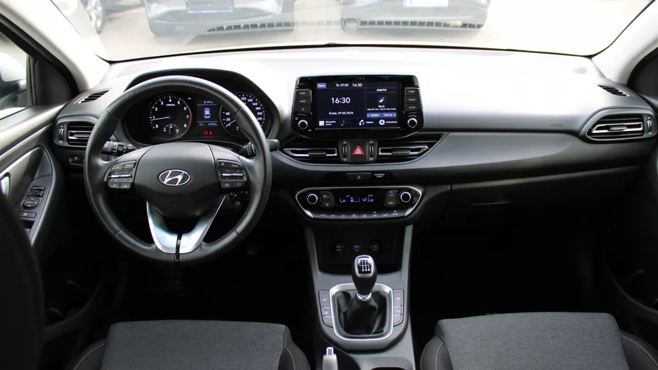 HYUNDAI i30 i30 1.5 DPI Smart