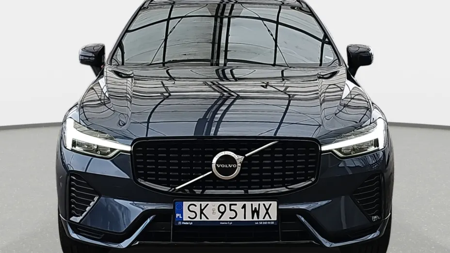 VOLVO XC60 XC60 B4 D AWD Plus Dark aut