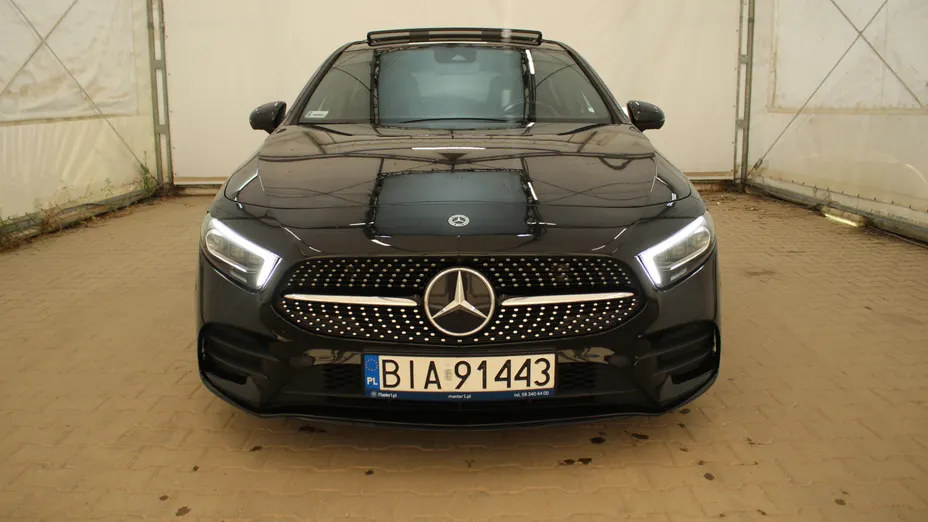 MERCEDES-BENZ A Klasa A 180 AMG Line 7G-DCT