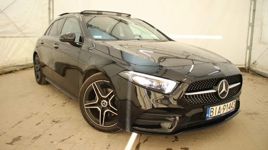 MERCEDES-BENZ A Klasa A 180 AMG Line 7G-DCT