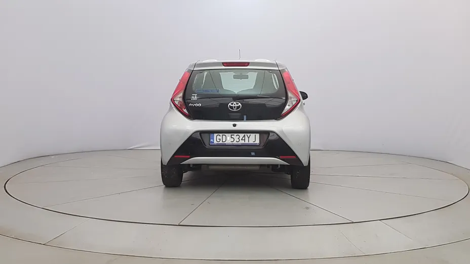 TOYOTA Aygo Aygo 1.0 VVT-i X-play
