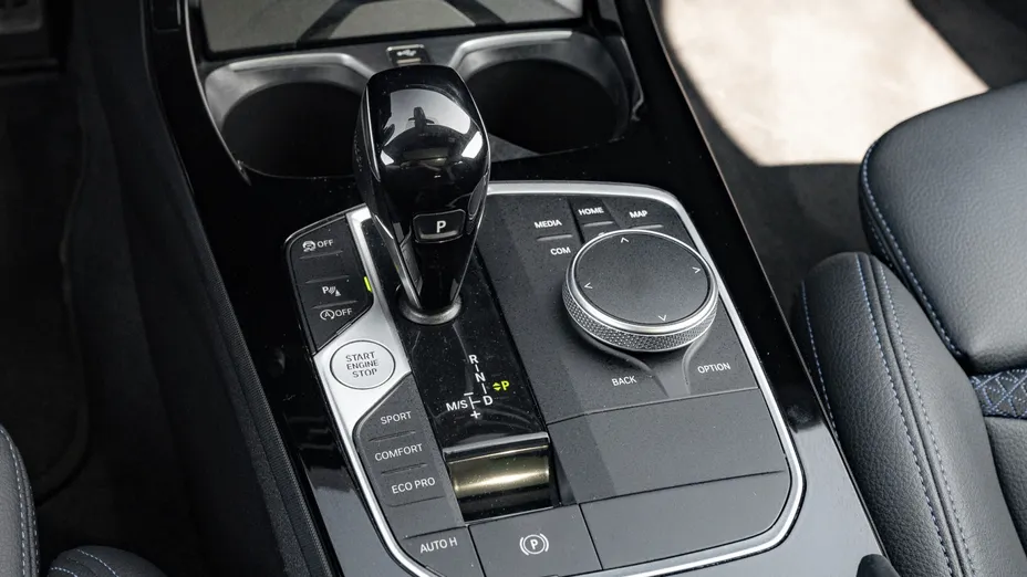 BMW Seria 1 120i M Sport sport-aut