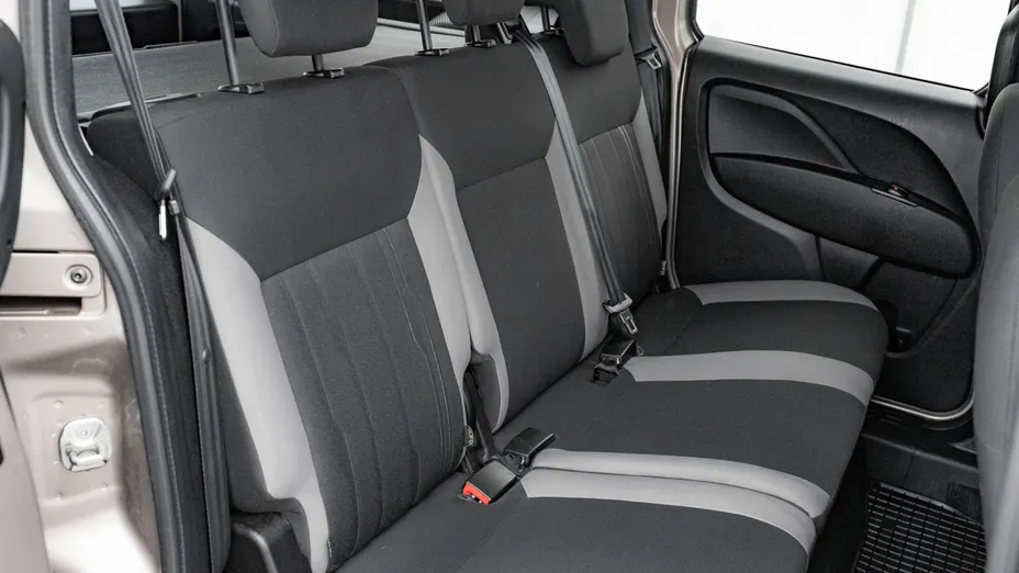 FIAT Doblo Cargo/Van Doblo Kombi Maxi 1.6 MJ Dynamic