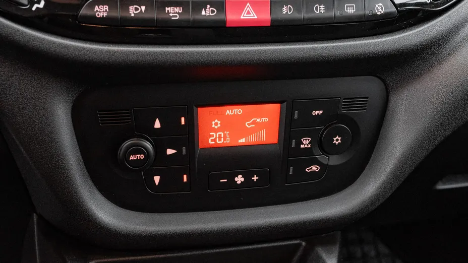 FIAT Doblo Cargo/Van Doblo Kombi Maxi 1.6 MJ Dynamic