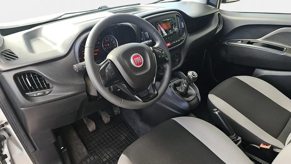 FIAT Doblo Cargo/Van Doblo Kombi Maxi 1.6 MJ Dynamic