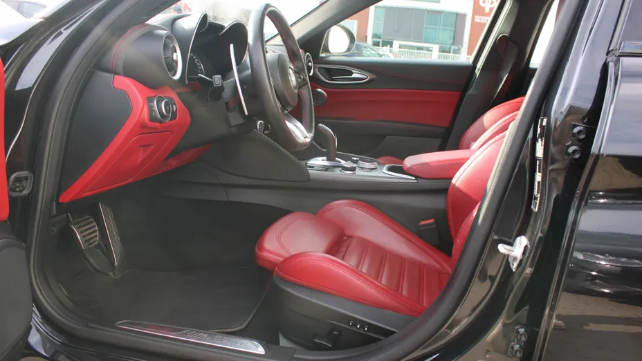 ALFA ROMEO Giulia Giulia 2.0 Turbo Veloce Q4 aut