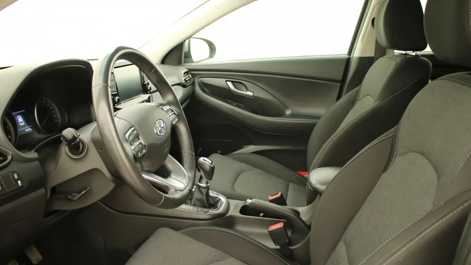 HYUNDAI i30 i30 1.5 DPI Smart
