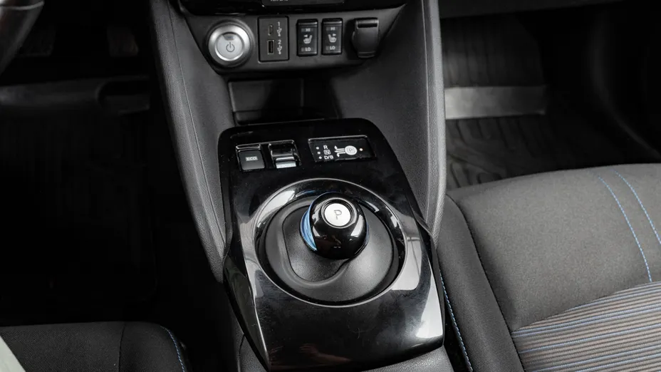 NISSAN Leaf Leaf 40kWh N-Connecta