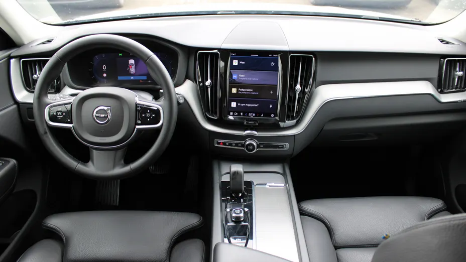 VOLVO XC60 XC60 B4 D AWD Plus Bright aut