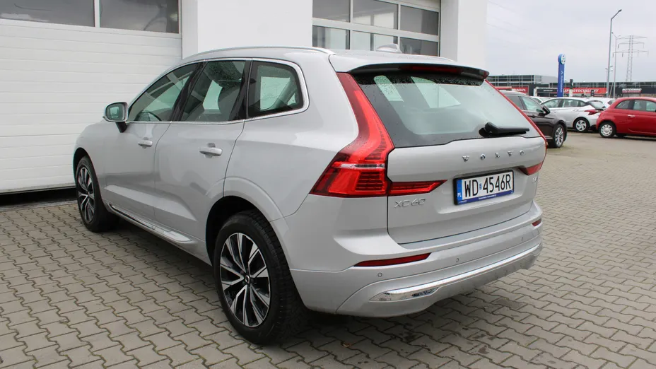 VOLVO XC60 XC60 B4 D AWD Plus Bright aut