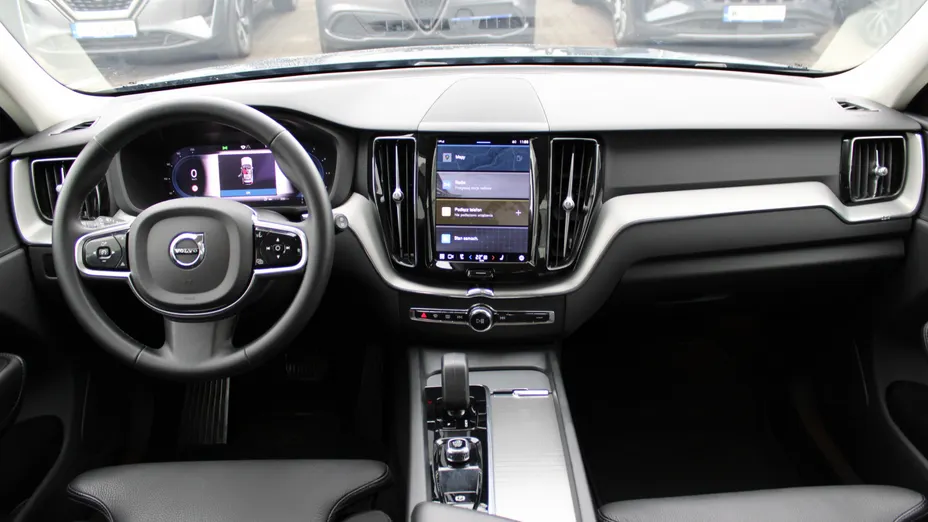 VOLVO XC60 XC60 B4 D AWD Plus Bright aut