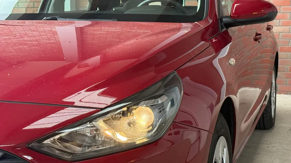 HYUNDAI i30 i30 1.5 DPI Classic +