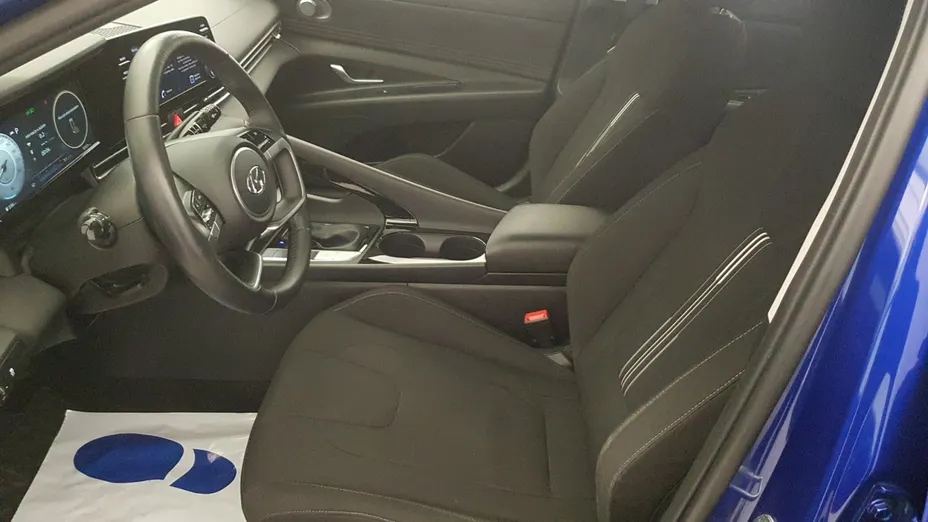 HYUNDAI Elantra Elantra 1.6 Smart CVT