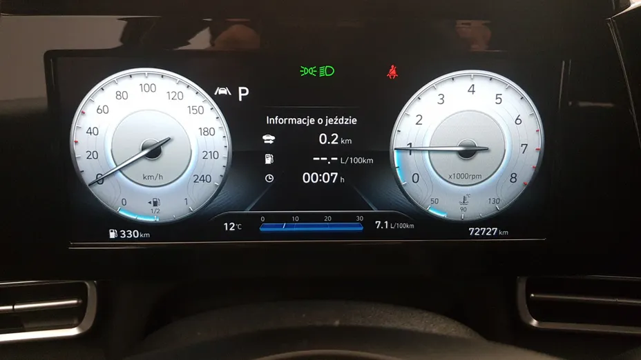 HYUNDAI Elantra Elantra 1.6 Smart CVT