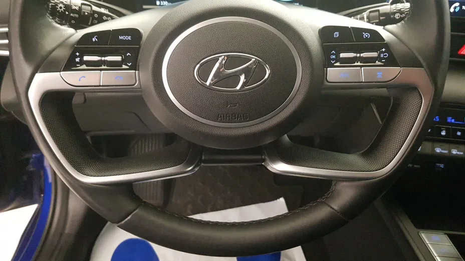 HYUNDAI Elantra Elantra 1.6 Smart CVT