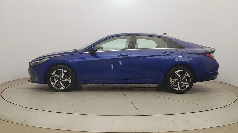 HYUNDAI Elantra Elantra 1.6 Smart CVT