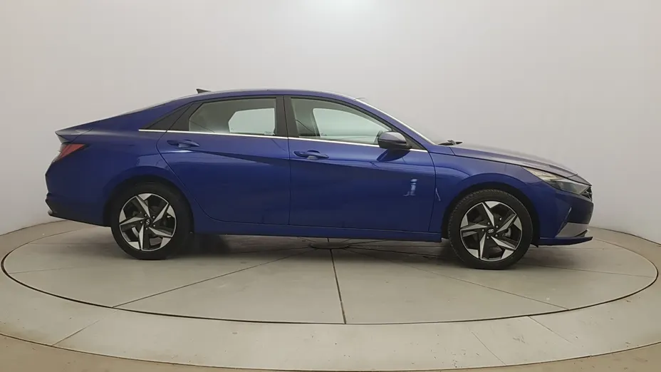 HYUNDAI Elantra Elantra 1.6 Smart CVT