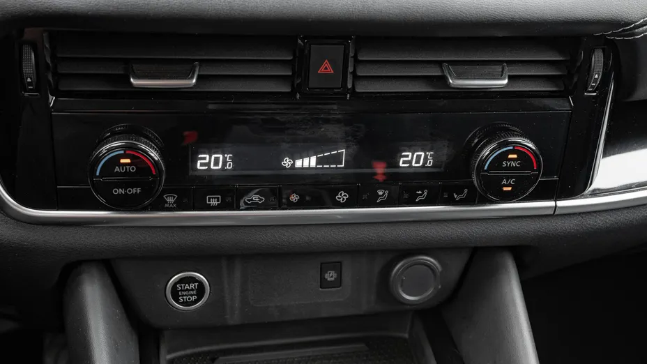NISSAN Qashqai Qashqai 1.3 DIG-T mHEV N-Connecta Xtronic