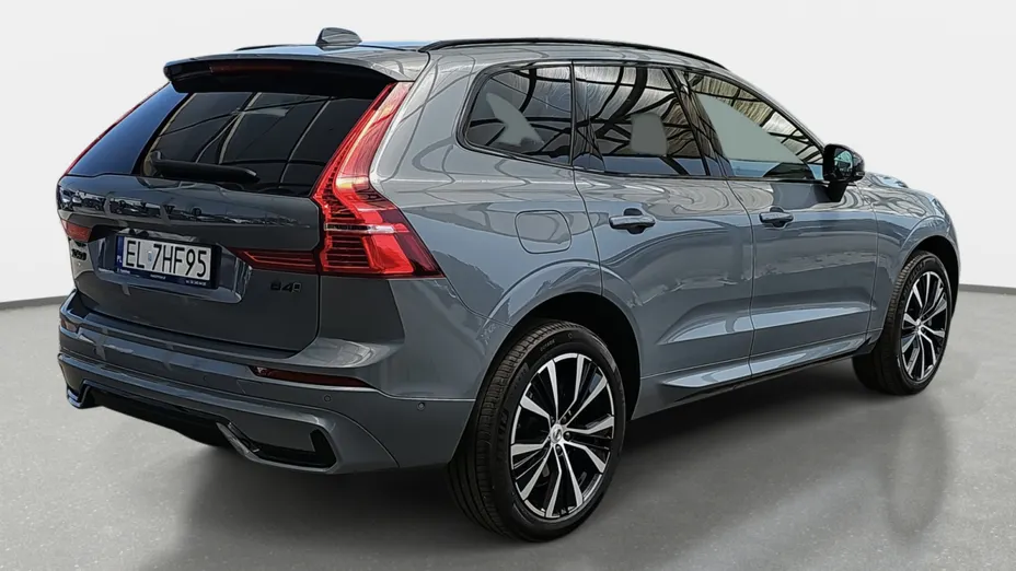 VOLVO XC60 XC60 B4 D AWD Ultimate Dark aut