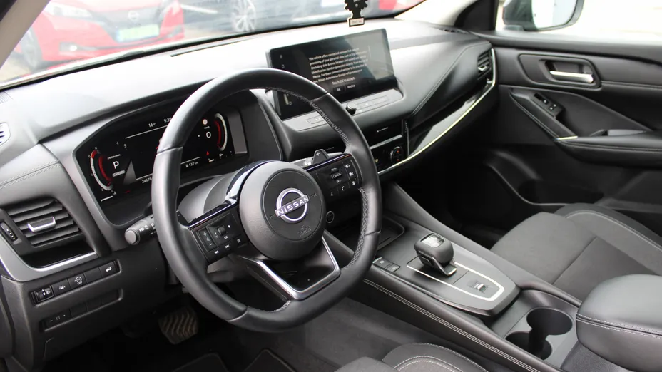 NISSAN Qashqai Qashqai 1.3 DIG-T mHEV N-Connecta Xtronic