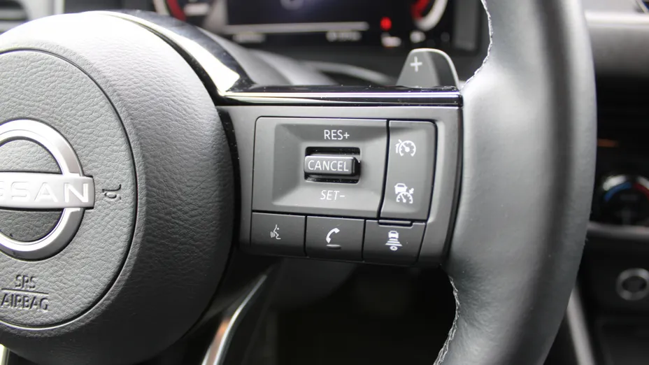 NISSAN Qashqai Qashqai 1.3 DIG-T mHEV N-Connecta Xtronic