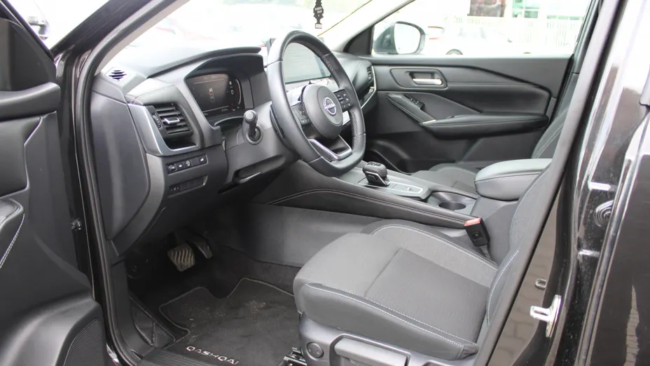 NISSAN Qashqai Qashqai 1.3 DIG-T mHEV N-Connecta Xtronic
