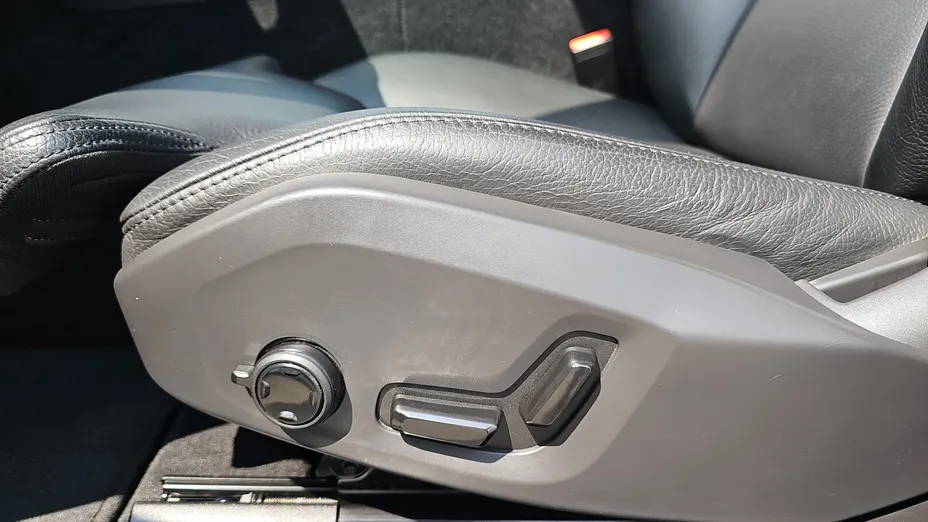 VOLVO XC60 XC60 B4 B Plus Bright aut