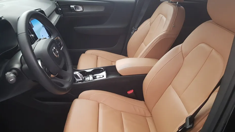 VOLVO XC40 XC40 T5 Plug-In Hybrid Core aut