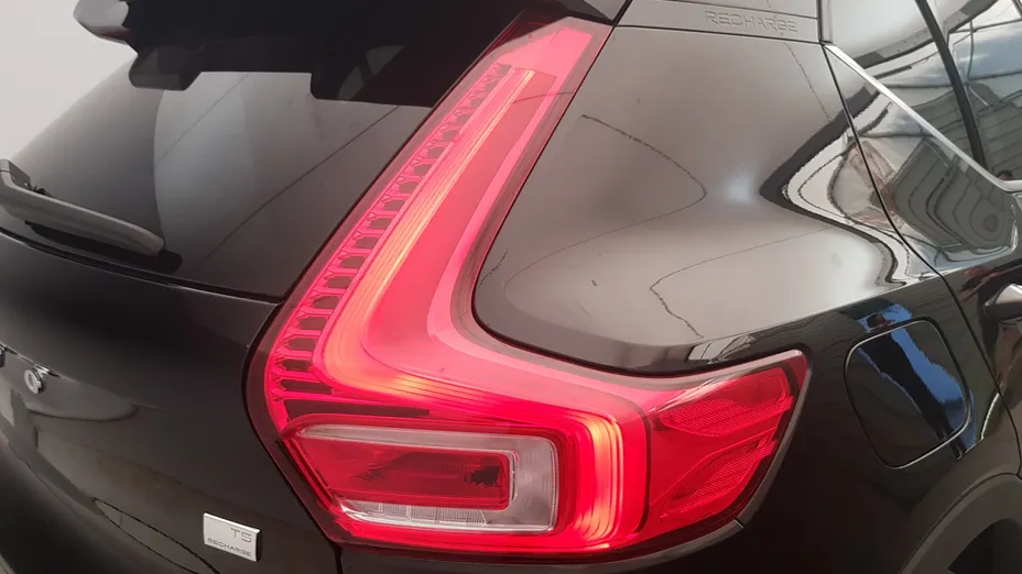 VOLVO XC40 XC40 T5 Plug-In Hybrid Core aut