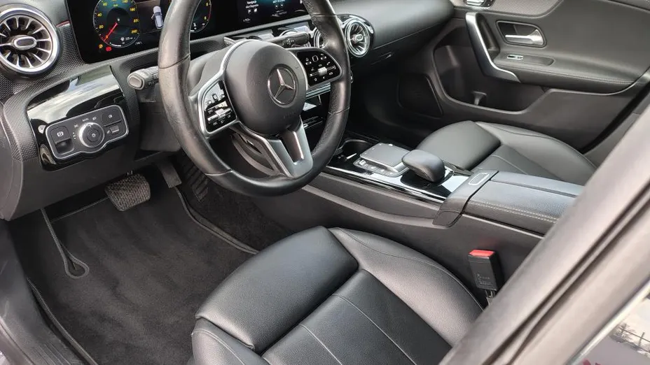 MERCEDES-BENZ CLA CLA 200 d Progressive 8G-DCT