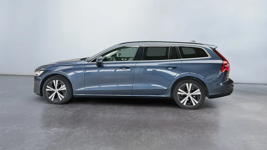 VOLVO V60 V60 B3 B Momentum Pro aut