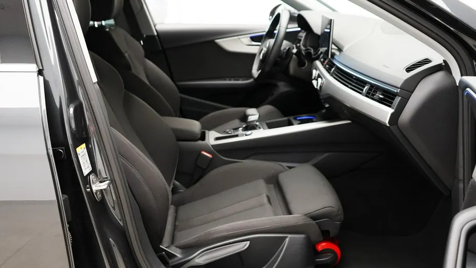AUDI A4 A4 35 TFSI mHEV Advanced S tronic