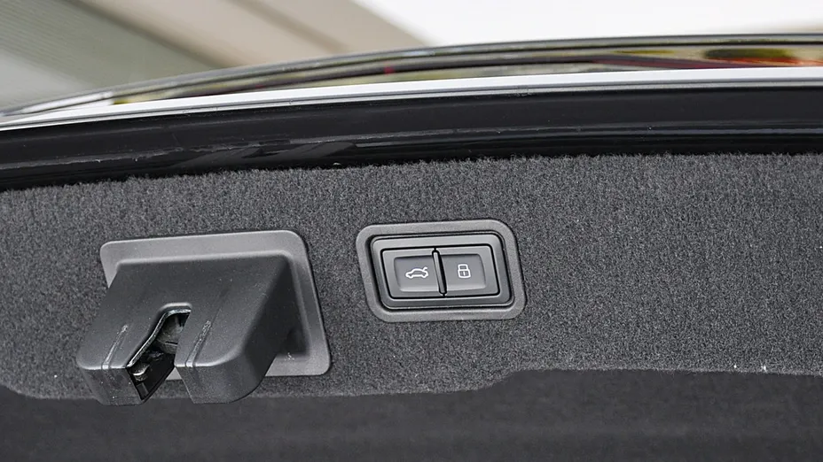 AUDI A8 A8 50 TDI mHEV Quattro Tiptr.