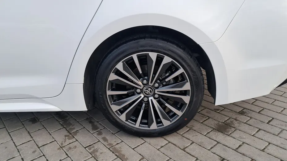 TOYOTA Corolla Corolla 1.8 Hybrid Style
