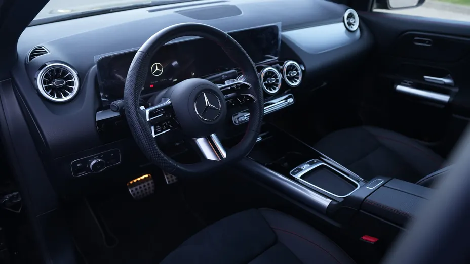 MERCEDES-BENZ GLA GLA 200