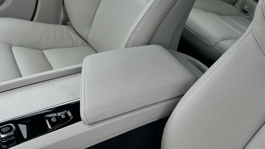VOLVO V60 V60 B4 D Momentum Pro aut