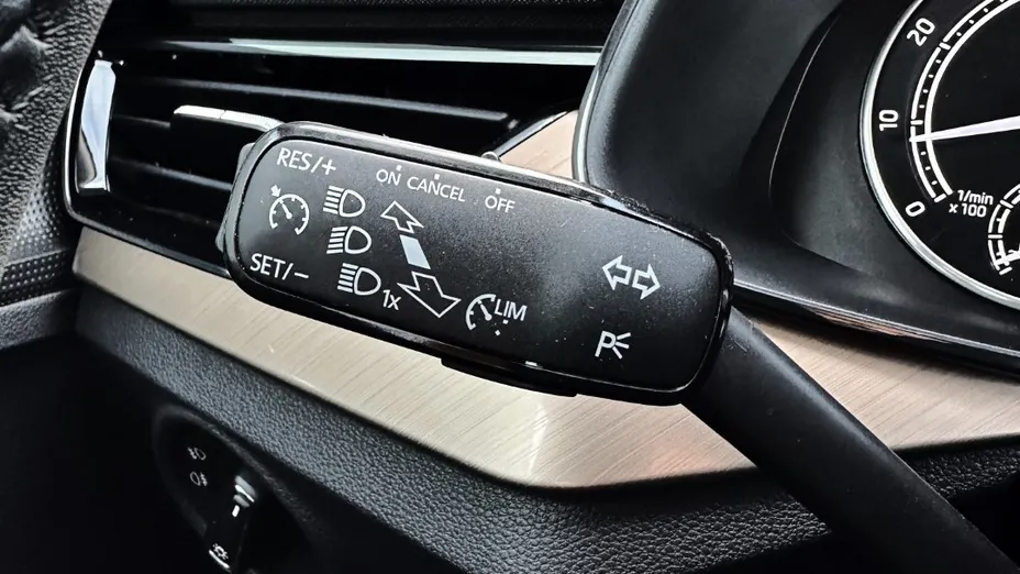 SKODA Scala Scala 1.0 TSI Style DSG
